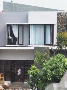 House-Lubang-Buaya-Jakarta-Timur